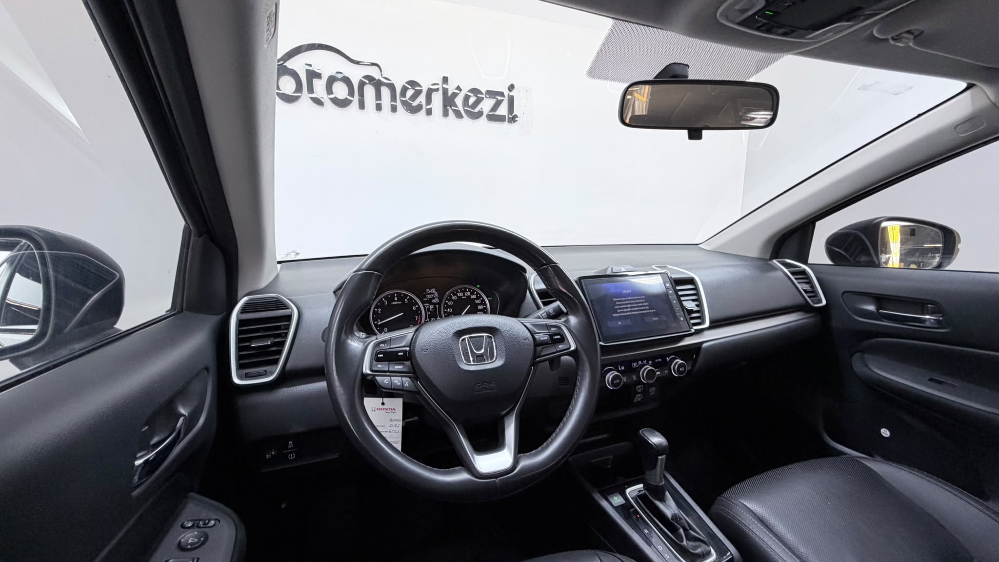 HONDA CITY 8